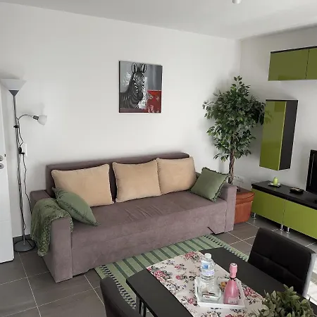 Superbe Loft Center Of Bike Parking Daire *